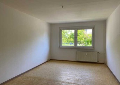 1-Raum-Wohnung mit Wanne