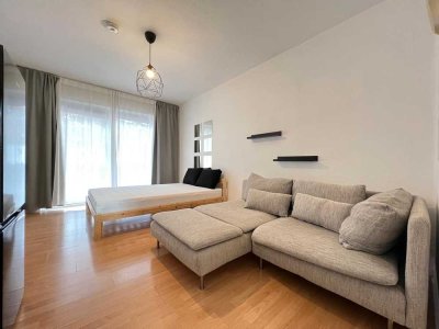 Kaiserslautern-Hohenecken (Nähe Amazon), Wohnung mit Pantryküche und Terrasse in ruhiger Lage