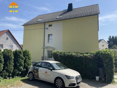 Familienfreundliche 4-Raum-Wohnung mit 2 Tageslichtbädern, Stellplatz und Opt. auf EBK!