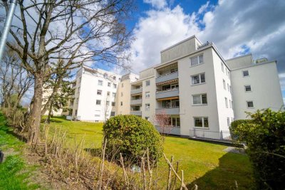 Lichtdurchflutete 3-Zimmer-Wohnung mit Balkon in bester Lage