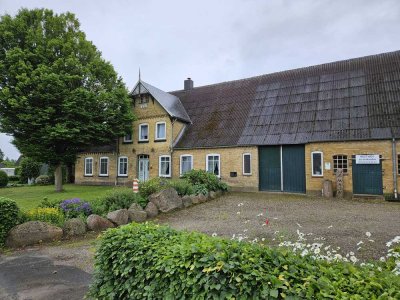Resthof mit 2 Wohneinheiten in Nordfriesland Bauernhaus Stall