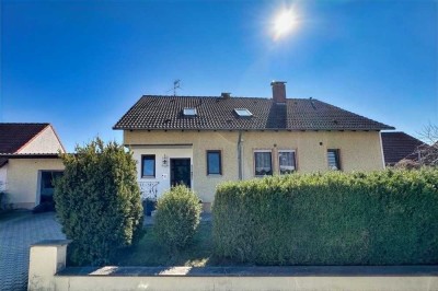 Großzügiges Zweifamilienhaus mit Einliegerwohnung in sonniger Südhanglage