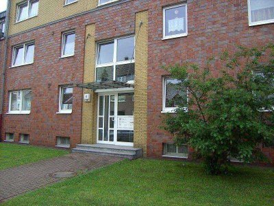Elegante und gemütliche DG Wohnung mit großem Balkon in Rheinnähe