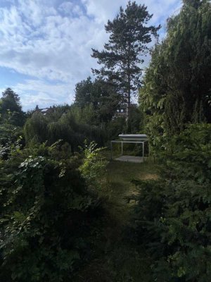 Großzügige Wohnung mit großem Garten