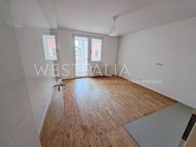 Lichtdurchflutete Wohnung mit Wintergarten-Charakter