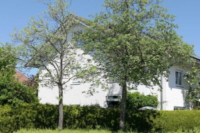 Schöne Doppelhaushälfte Nähe Schulzentrum