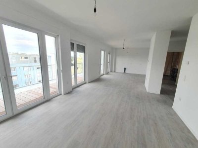 Moderne Penthouse-Wohnung - Aufzug und Fußbodenheizung über Erdwärme
