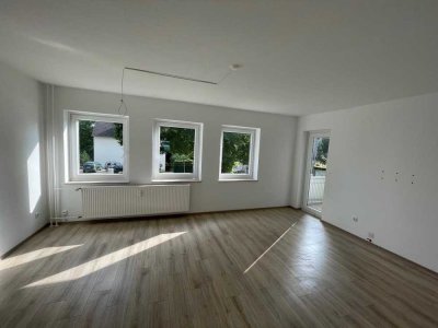 Wohnen in toller Lage und Erdgeschoss! 3-Zimmer mit Balkon in nähe Lendringsen
