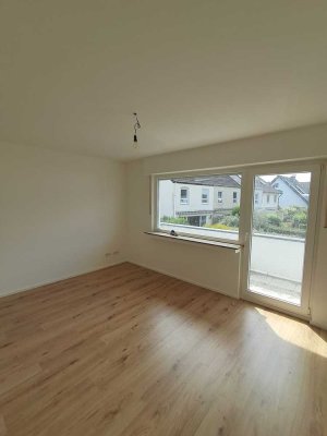 Frisch sanierte 3-Zimmer-Wohnung mit Fußbodenheizung und Balkon