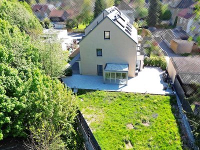 Gesundes Raumklima mit Keim-Mineralputz & -Farbe Westheim: Neuwertiges  Anwesen m großem Westgarten