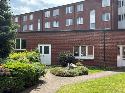 Gepflegte 2-Zimmer-Erdgeschosswohnung mit Einbauküche in zentraler Lag von Wentorf