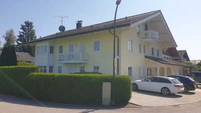 Hochwertige, gepflegte 4-Zimmer-Erdgeschosswohnung mit geh. Innenausstattung mit EBK