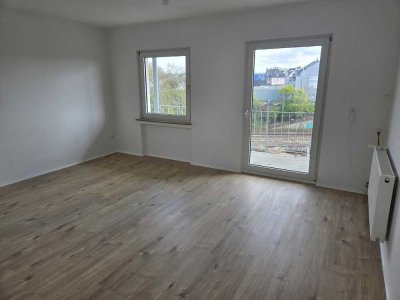 Helle 3-Zimmer-Wohnung mit Balkon im Zentrum von Ohligs