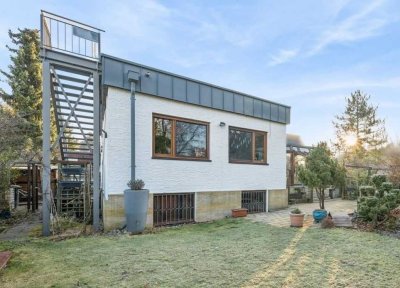 Reihenendhaus mit ca. 120m² Wohnfläche, großem Garten und Dachterrasse im Rudower Blumenviertel