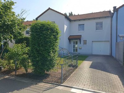 EINFAMILIENHAUS 4 Zimmer inkl. Einbauküche zu Vermieten!