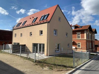Erstbezug – neu gebaute Doppelhaushälfte in Frontenhausen