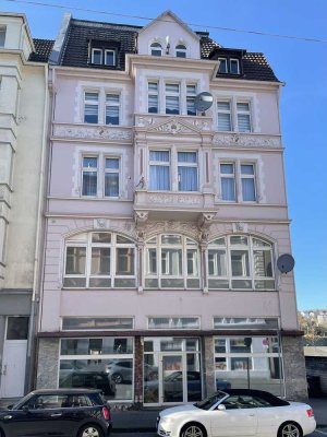 Schöne Dachgeschosswohnung 3 Zimmer BEZUGSFERTIG