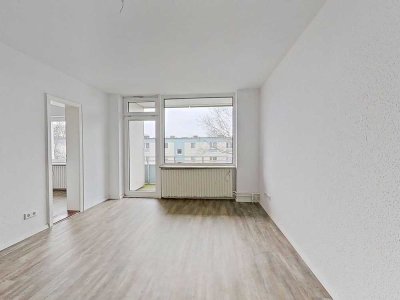 Schöne 3-Zimmer-Wohnung mit BALKON und EINBAUKÜCHE
