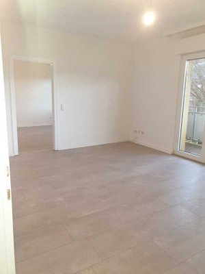 Wunderbare 2 Zimmer Wohnung mit Terrasse (kann leerstehend übergeben werden)
