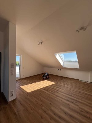4 Zimmer Neubau-Wohnung mit Dachterrasse in Straubing