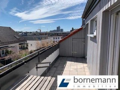 Lichtdurchflutete Dachterrassen-Wohnung Nähe Wöhrder See! 2-Zimmer, Küche, Tageslichtbad!