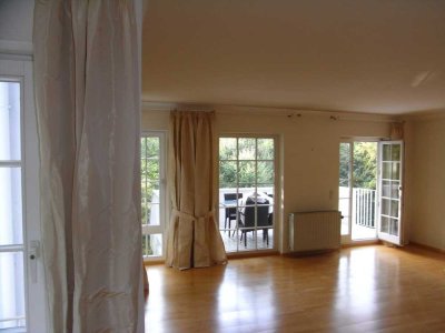 Baden-Baden  TOP 3,5 Zimmerwohnung  (Privatvermietung)
