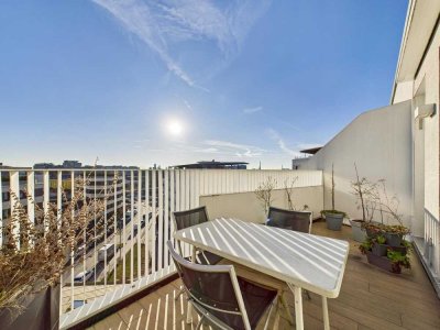 Wohnen über den Dächern Münchens – Lichtdurchflutete 2-Zimmer-Wohnung mit beeindruckendem Weitblick