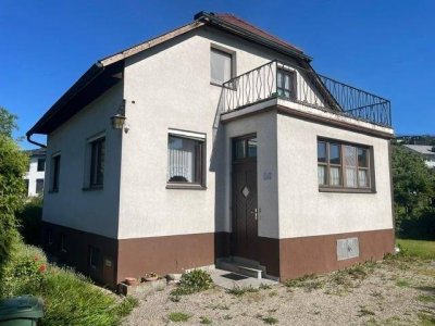 Naturparadies mit Potenzial: Charmantes Bastlerhit- Einfamilienhaus im Herzen von Walding