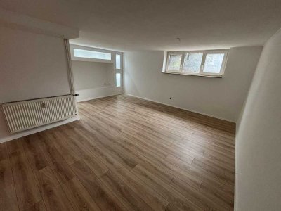 Charmantes 28m2 Flächenwunder im Souterrain - frisch renoviert!