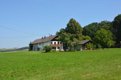 Hofstelle mit 17.611 m² Grund - Pferdekoppel möglich