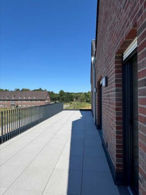 WOW, die Aussicht - Moderne Wohnung mit Dachterrasse direkt am Fliegerhorst!