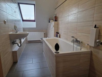 großzügige 2-Zimmerwohnung in zentraler lage von Döbeln, EBK gegen Zuzahlung möglich.