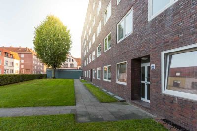 Renovierte 2-Zimmer-Wohnung über den Dächern von Bremerhaven-Lehe!