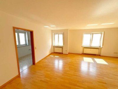 Chance nutzen im Bieterverfahren! Großzügige & helle 4-Zimmer-Wohnung im Herzen von Weilheim
