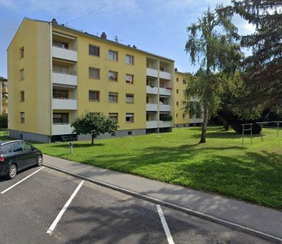 Ruhige 3 Zimmerwohnung im Grünen