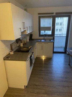 Geschmackvolle 2-Zimmer-Wohnung mit Balkon und Einbauküche in Koblenz