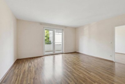 Sonnige 4-Zimmer-Wohnung mit Balkon und Garage nahe Bahnhof Himberg