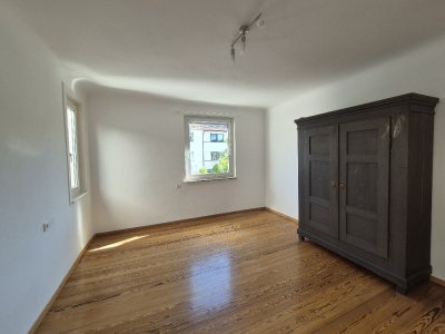 Sonnige Zimmer in neuer WG in Stuttgart-Weilimdorf am Löwenmarkt