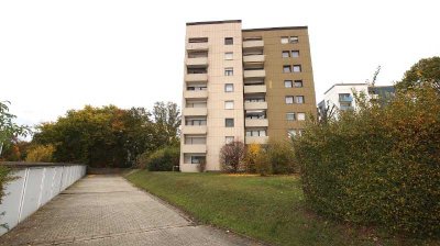 Modernisierte 2 Zimmer-Wohnung über den Dächern von Straubing