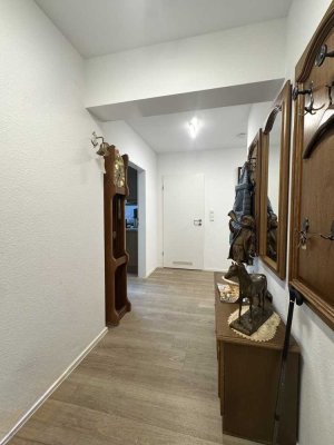 Attraktive 3-Zimmer-Wohnung mit Balkon in Leverkusen Opladen