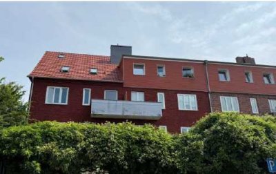 Renovierte 3 Raum Wohnung mit Balkon