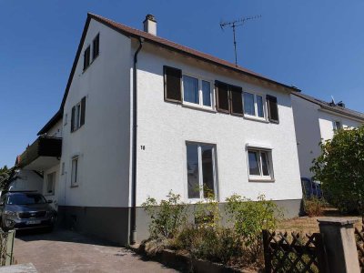 Kuschelige 2-Zimmer-DG-Wohnung in Sachsenheim