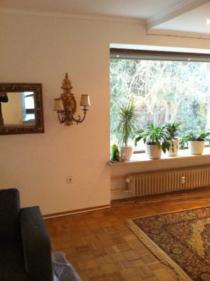 Mehrfamilienhaus 4  WE mit Terrassen und Wintergarten, 1 WE frei