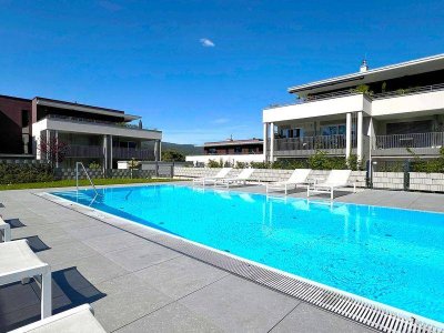 Wörthersee-Wohnung mit Pool in Bestlage - Velden