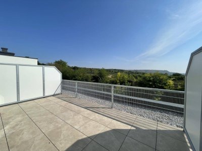 Moderne Zwei-Zimmer Terrassenwohnung mit Fernblick Erstbezug