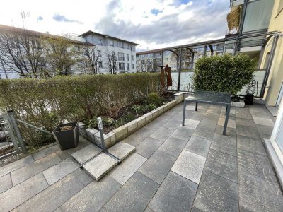 2,5-Zimmer-Wohnung mit großem Garten in bester Lage