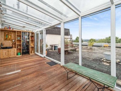 Limburg-Blumenrod: Penthousewohnung mit großer Dachterrasse