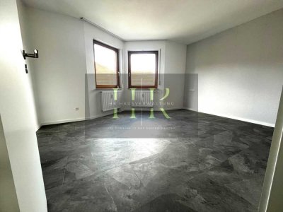 Großzügige 3 Zimmer Wohnung im Herzen von Eutingen mit Garage! Neu renoviert!