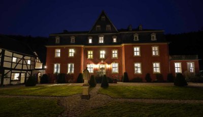 Wunderschön sanierte 3-Zi-Wohnung auf Burg Dalbenden in 53925 Kall/Urft zu vermieten