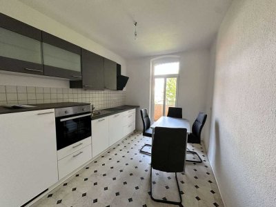 Vollständig möblierte 2 Raum Etagenwohnung mit Tageslichtbad